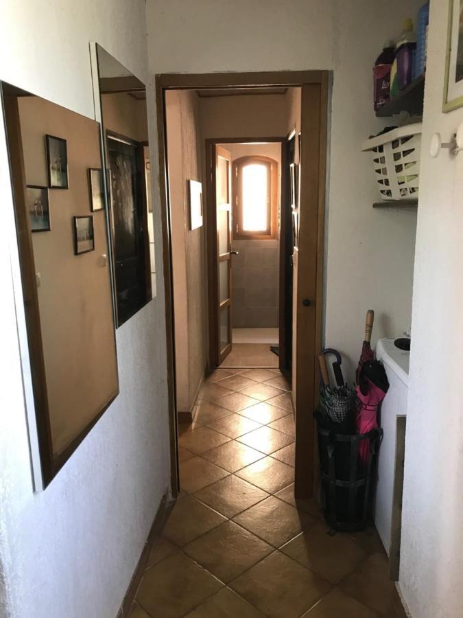 Chambre climatisée avec sdb privée dans une villa avec piscine privée Marsiglia Esterno foto